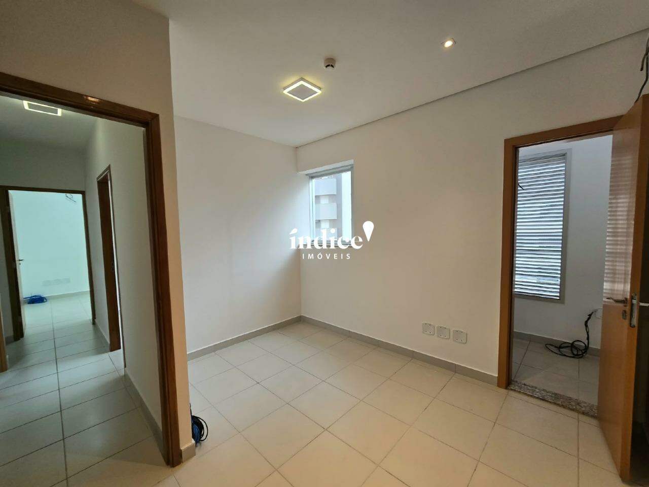 Sala Comercial para para aluguel no Jardim Botânico na cidade de Ribeirão Preto: 