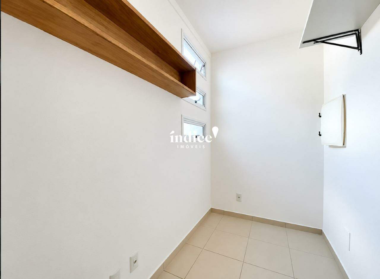 Casas Condomínio para para aluguel no Jardim Botânico na cidade de Ribeirão Preto: 