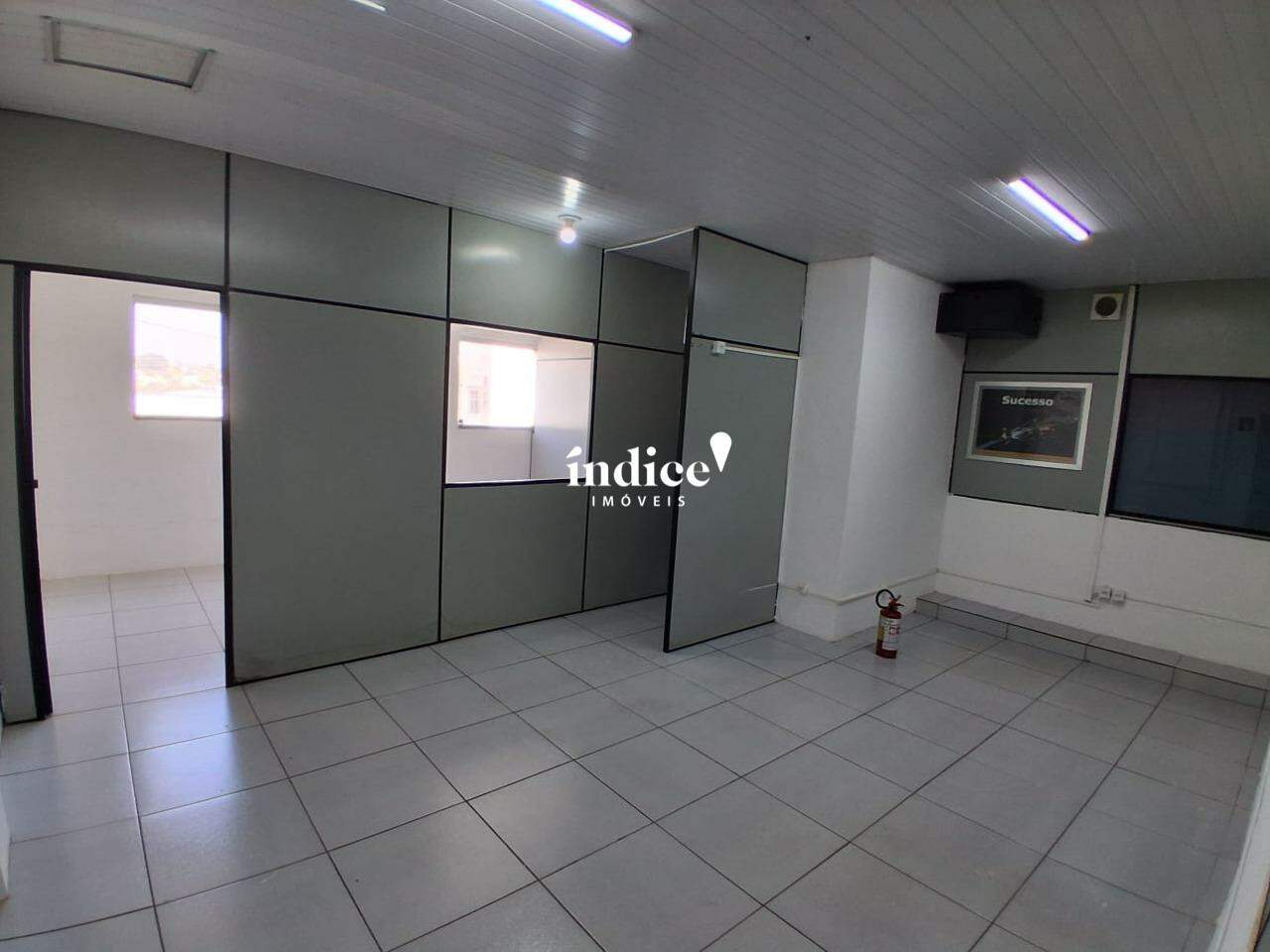Galpão Comercial para para aluguel no Jardim Anhangüera na cidade de Ribeirão Preto: 