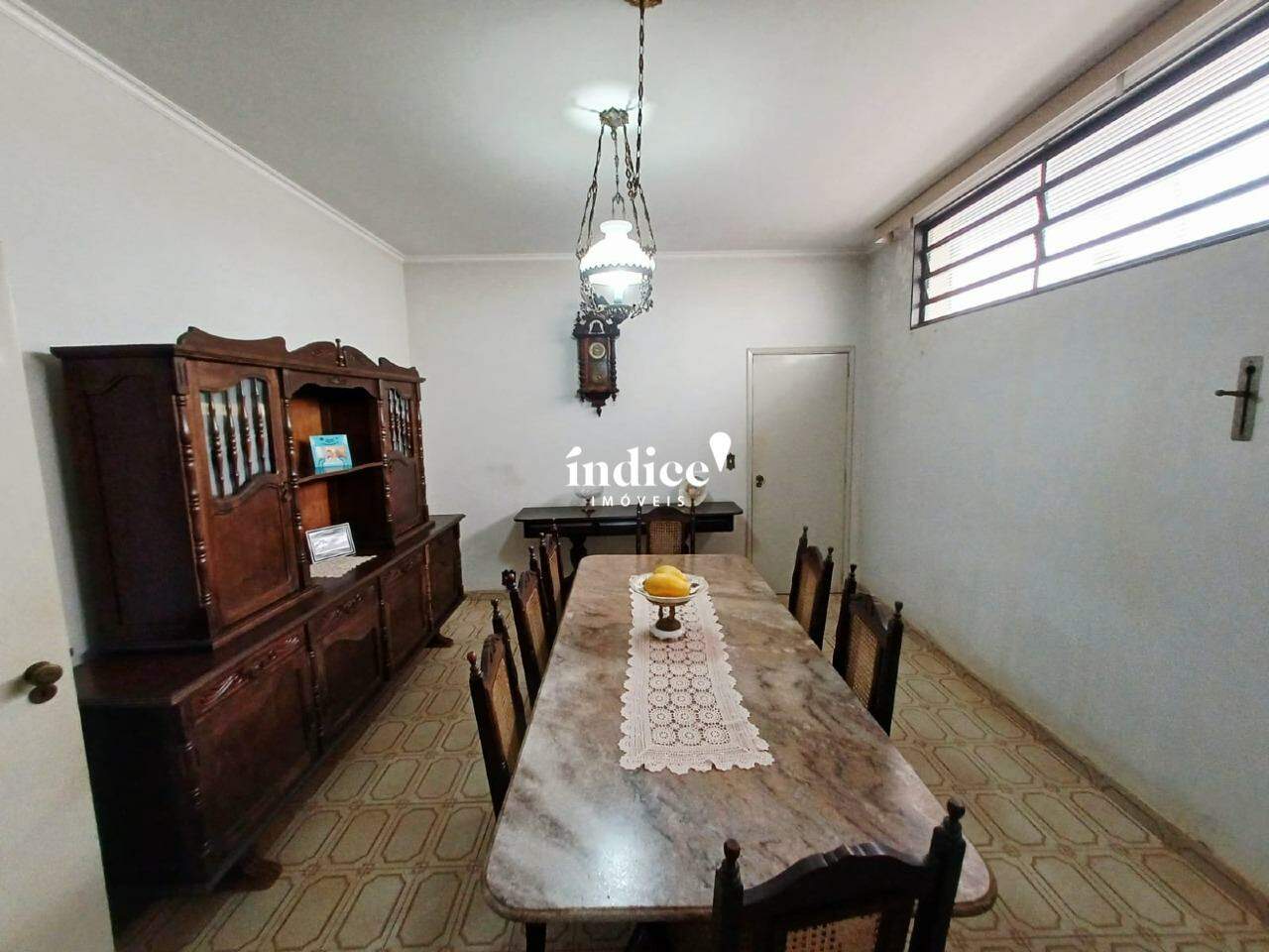 Casas para à venda no Jardim Mosteiro na cidade de Ribeirão Preto: Sala de jantar