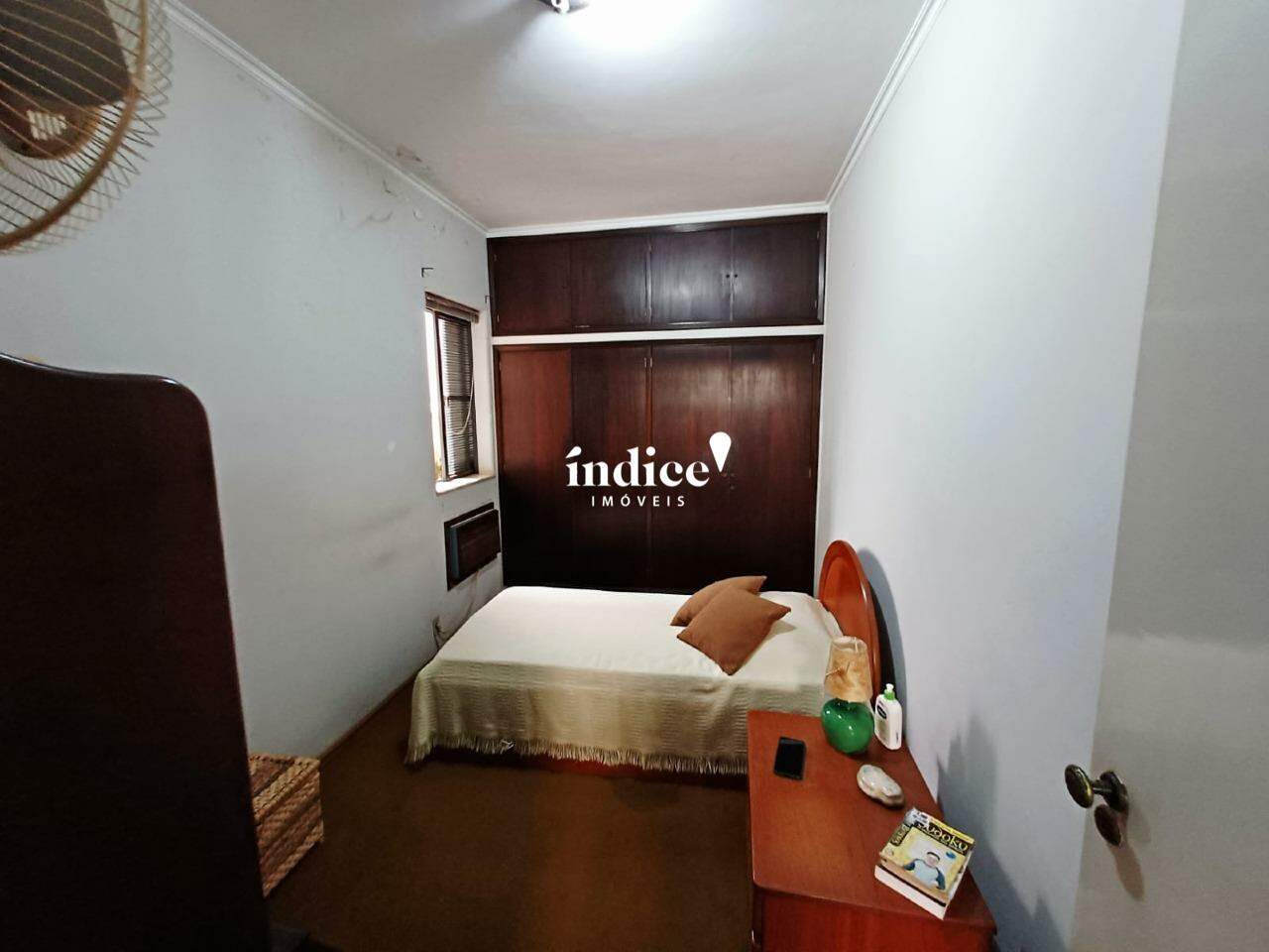 Casas para à venda no Jardim Mosteiro na cidade de Ribeirão Preto: Quarto 04