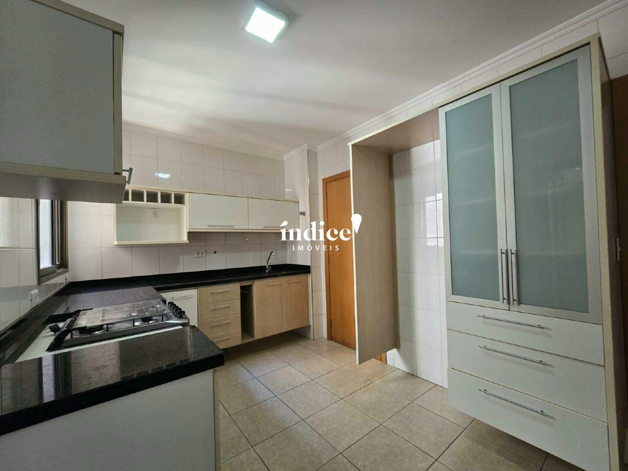 Apartamento para para aluguel no Santa Cruz do José Jacques na cidade de Ribeirão Preto: