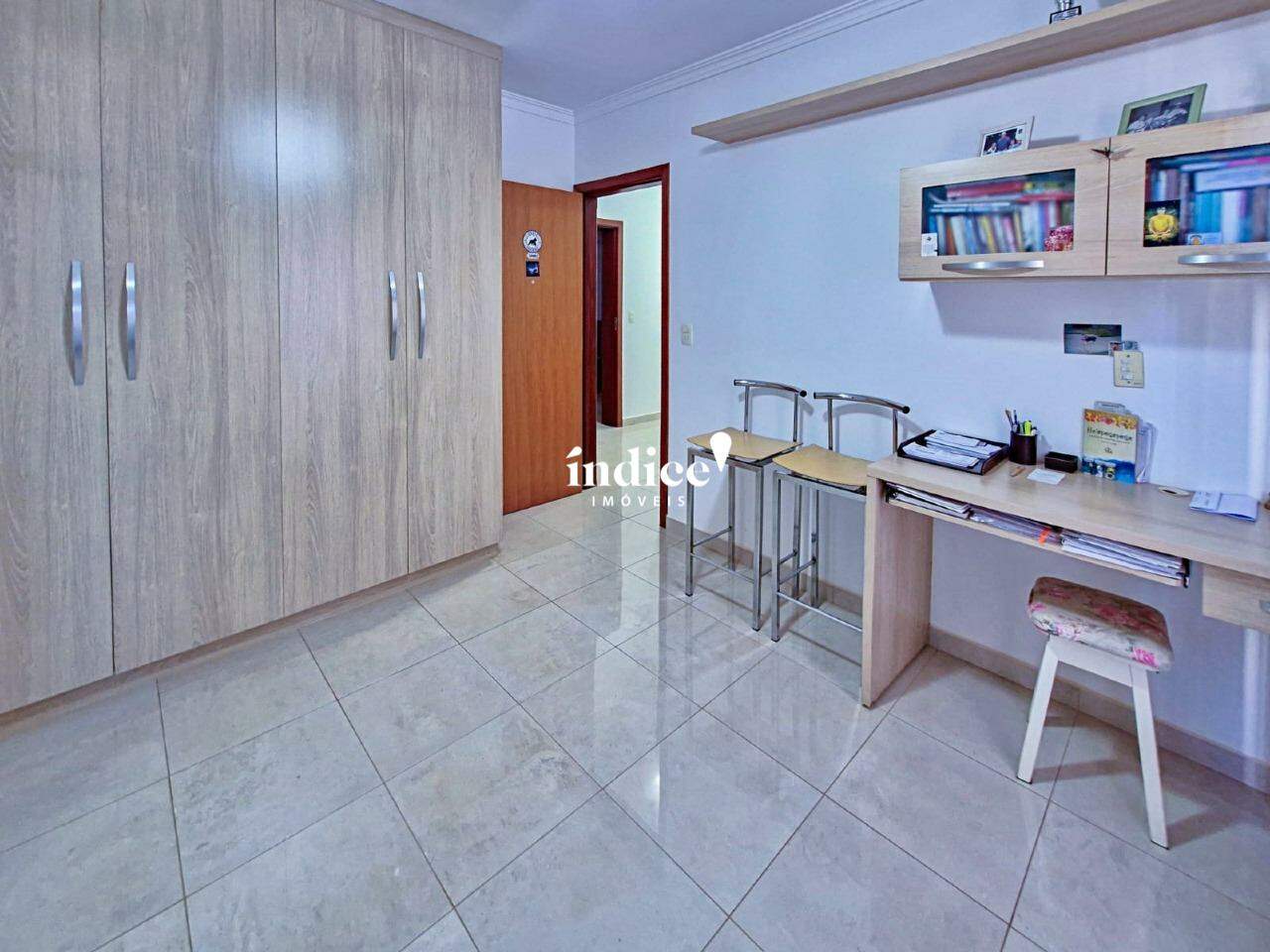 Apartamento para à venda no Jardim Irajá na cidade de Ribeirão Preto: 