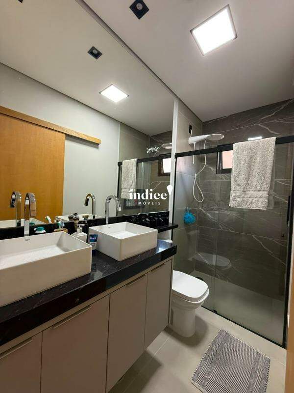 Casas para à venda no Jardim Castelo Branco na cidade de Ribeirão Preto: 
