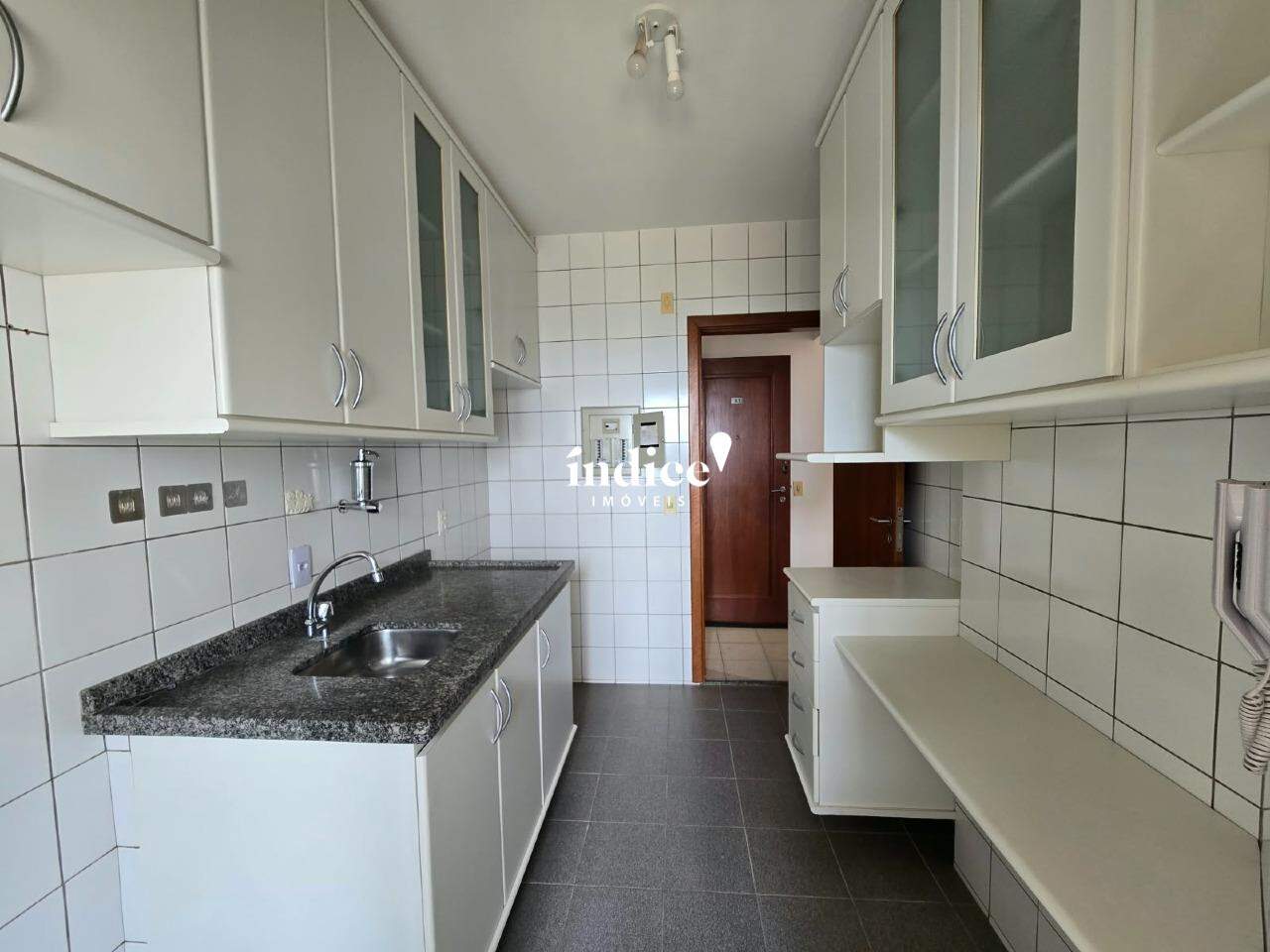 Apartamento para à venda no Centro na cidade de Ribeirão Preto: