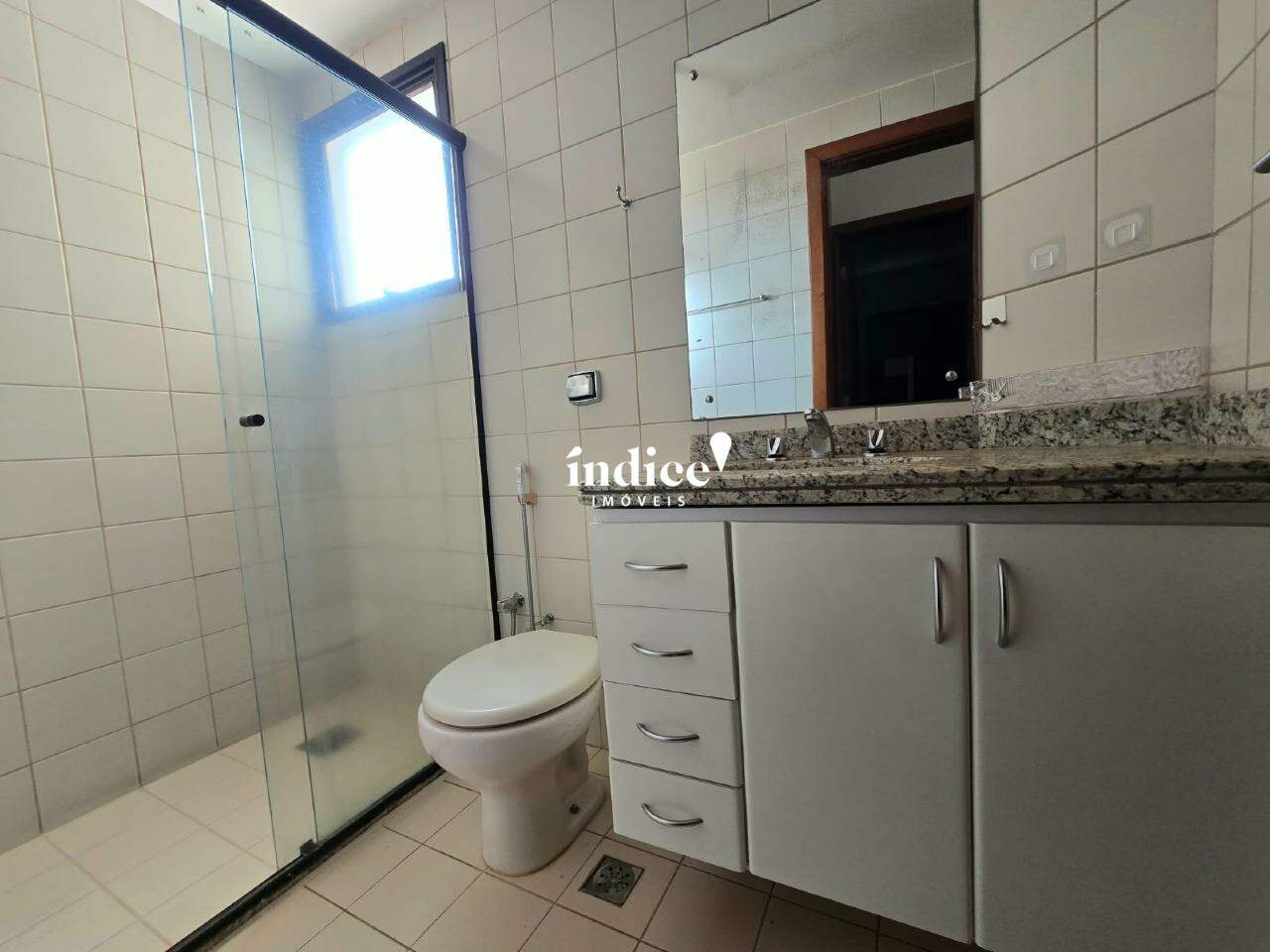 Apartamento para à venda no Centro na cidade de Ribeirão Preto: