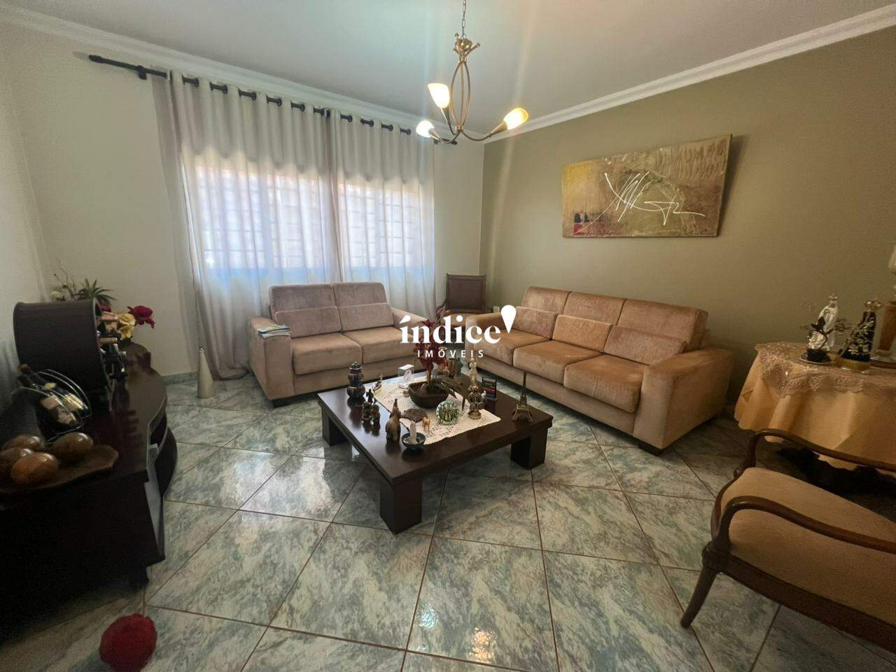 Casas para à venda no Jardim Califórnia na cidade de Ribeirão Preto: 
