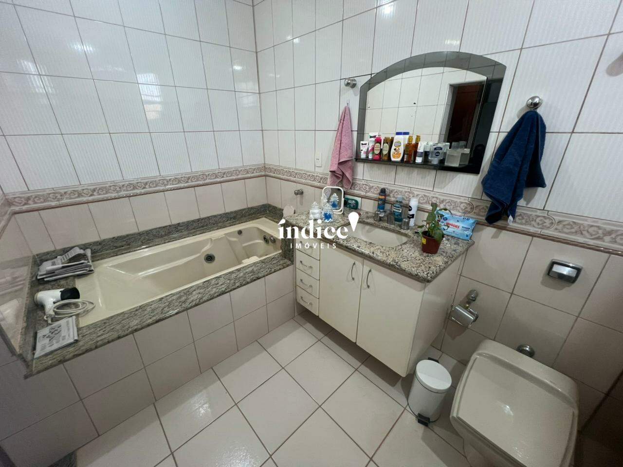 Casas para à venda no Jardim Califórnia na cidade de Ribeirão Preto: