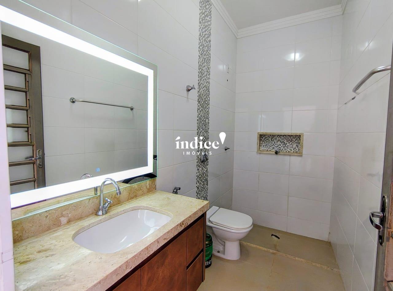 Casas para à venda no Jardim Anhangüera na cidade de Ribeirão Preto: banheiro area gourmet