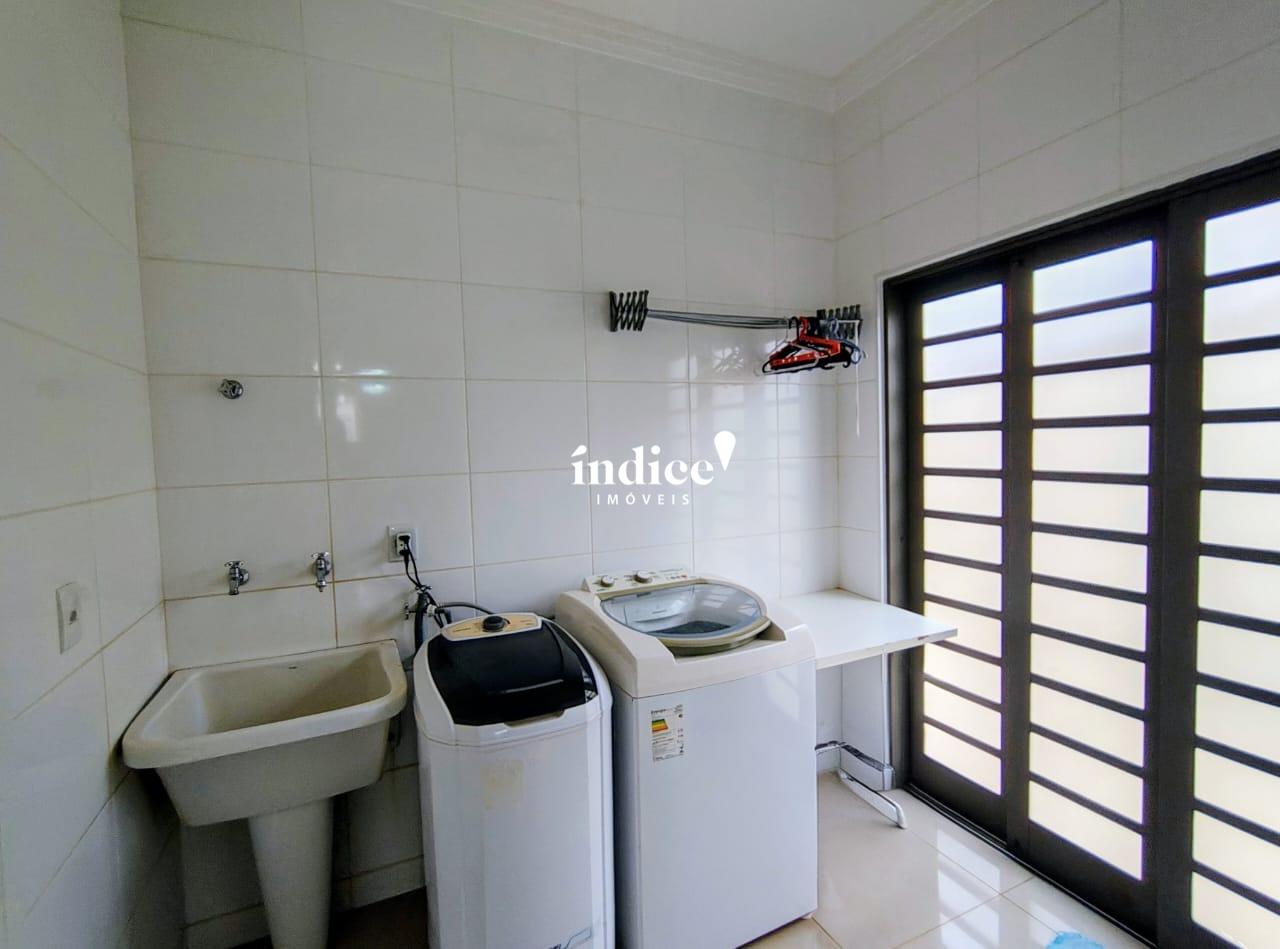 Casas para à venda no Jardim Anhangüera na cidade de Ribeirão Preto: lavanderia