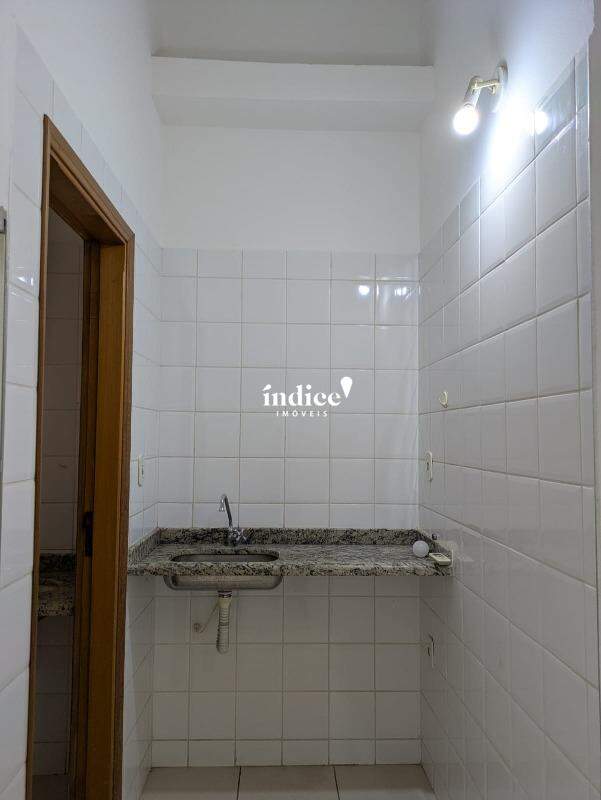 Sala Comercial para para aluguel no Jardim Irajá na cidade de Ribeirão Preto: 
