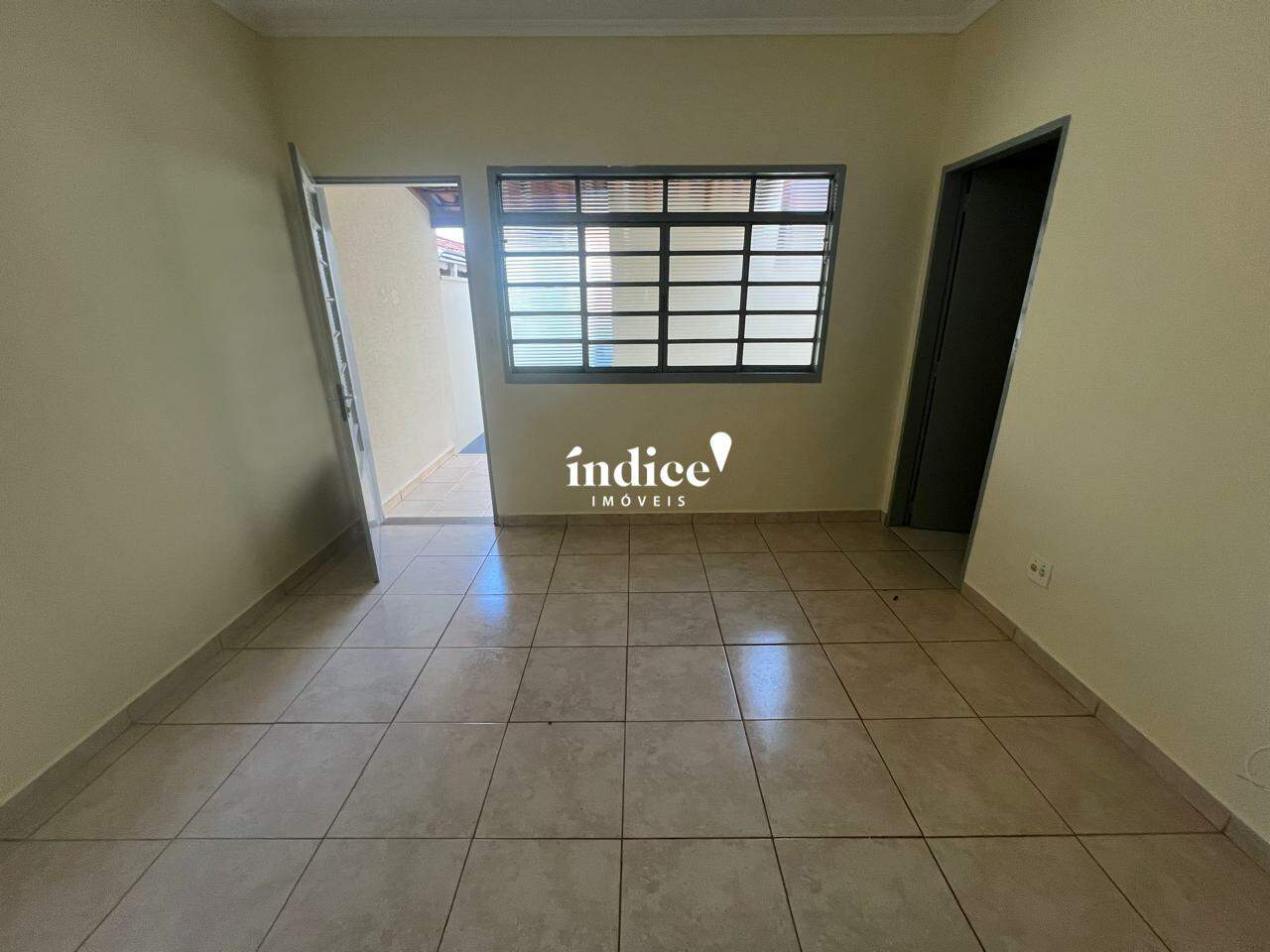 Casas para para aluguel no Jardim Irajá na cidade de Ribeirão Preto: 