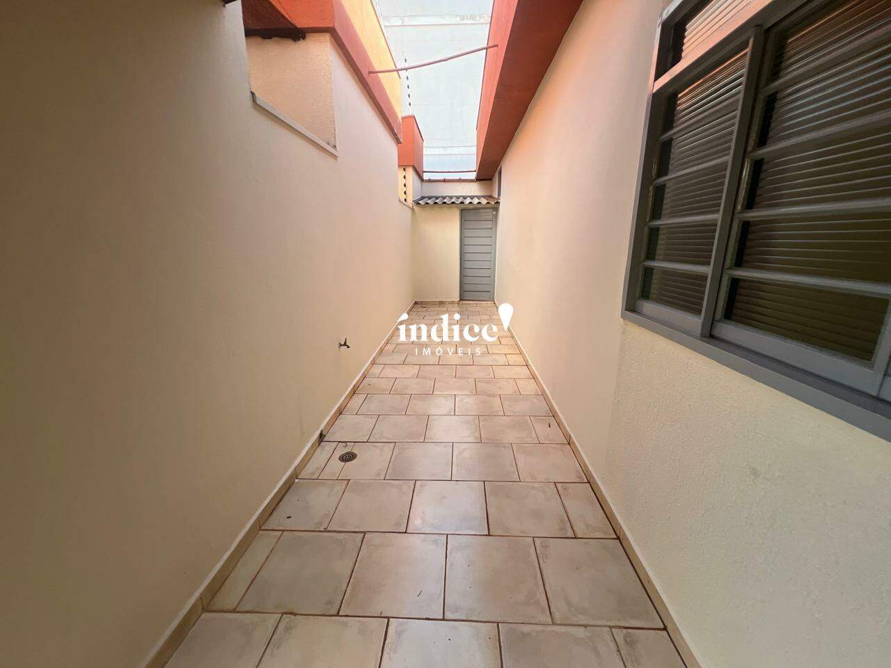 Casas para para aluguel no Jardim Irajá na cidade de Ribeirão Preto: 
