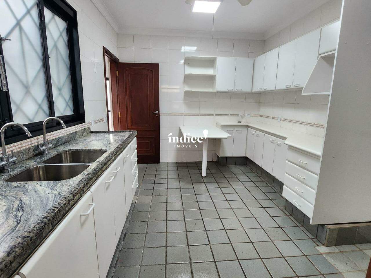 Casas para à venda no City Ribeirão na cidade de Ribeirão Preto: 