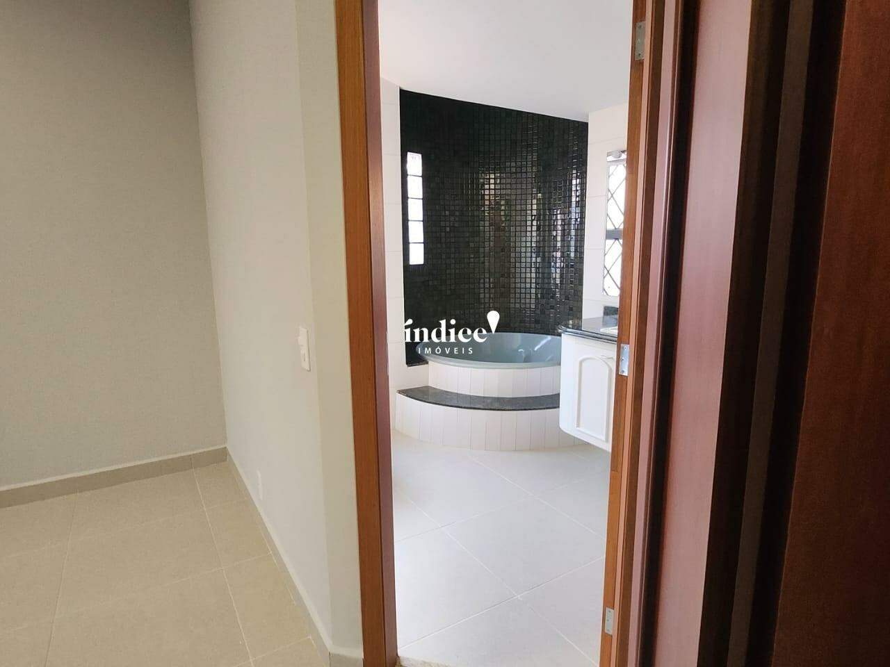 Casas para à venda no City Ribeirão na cidade de Ribeirão Preto: 