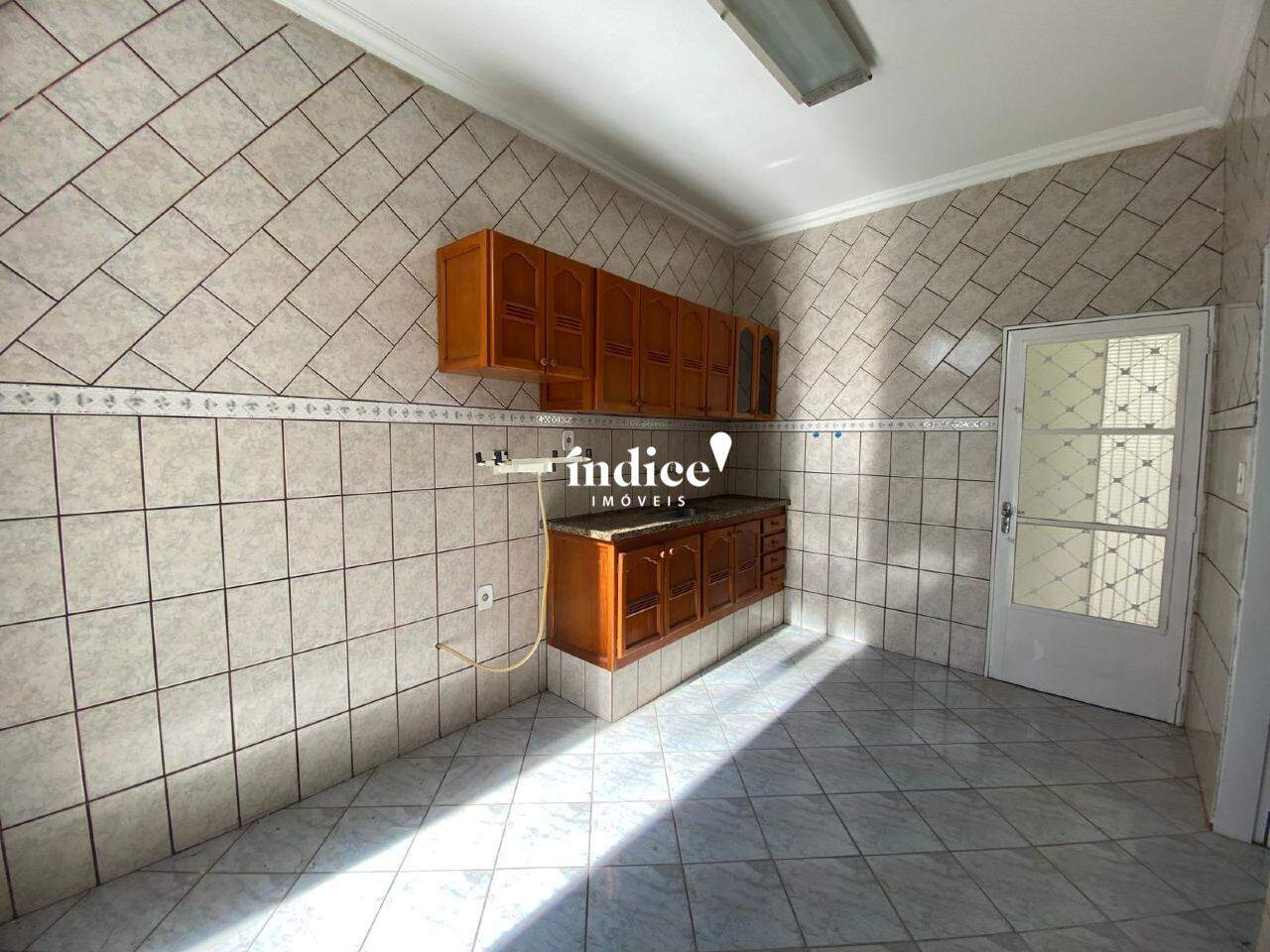Casas para para aluguel no Vila Tibério na cidade de Ribeirão Preto: 