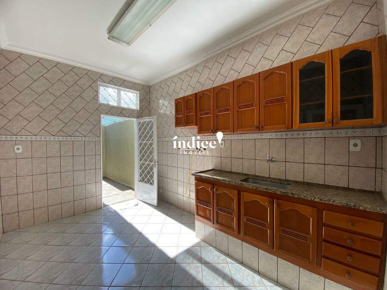 Casas para para aluguel no Vila Tibério na cidade de Ribeirão Preto: 