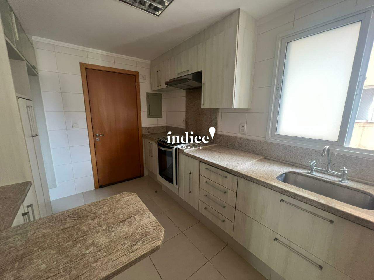 Apartamento para para aluguel no Santa Cruz do José Jacques na cidade de Ribeirão Preto: 