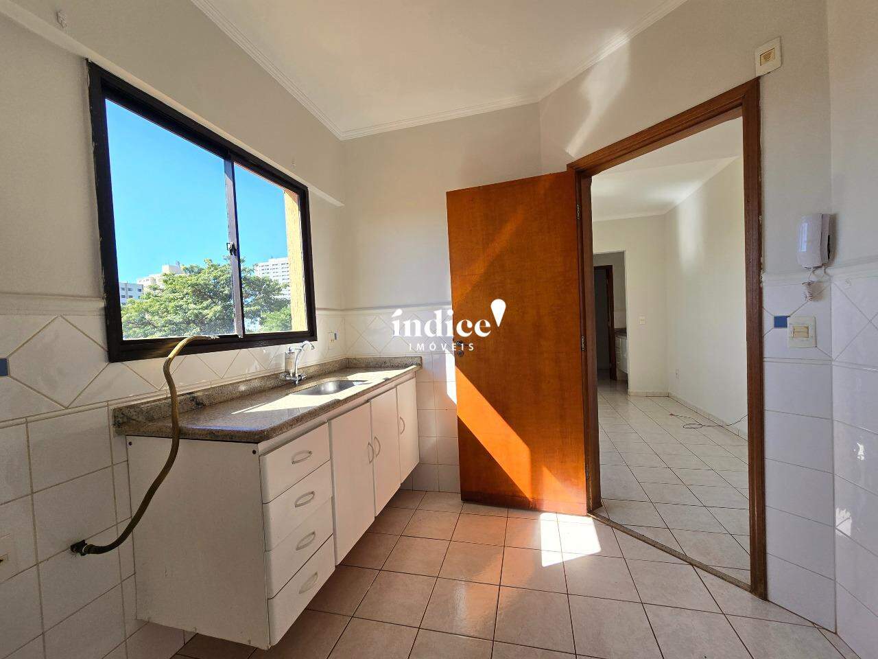 Apartamento para para aluguel no Lagoinha na cidade de Ribeirão Preto: 