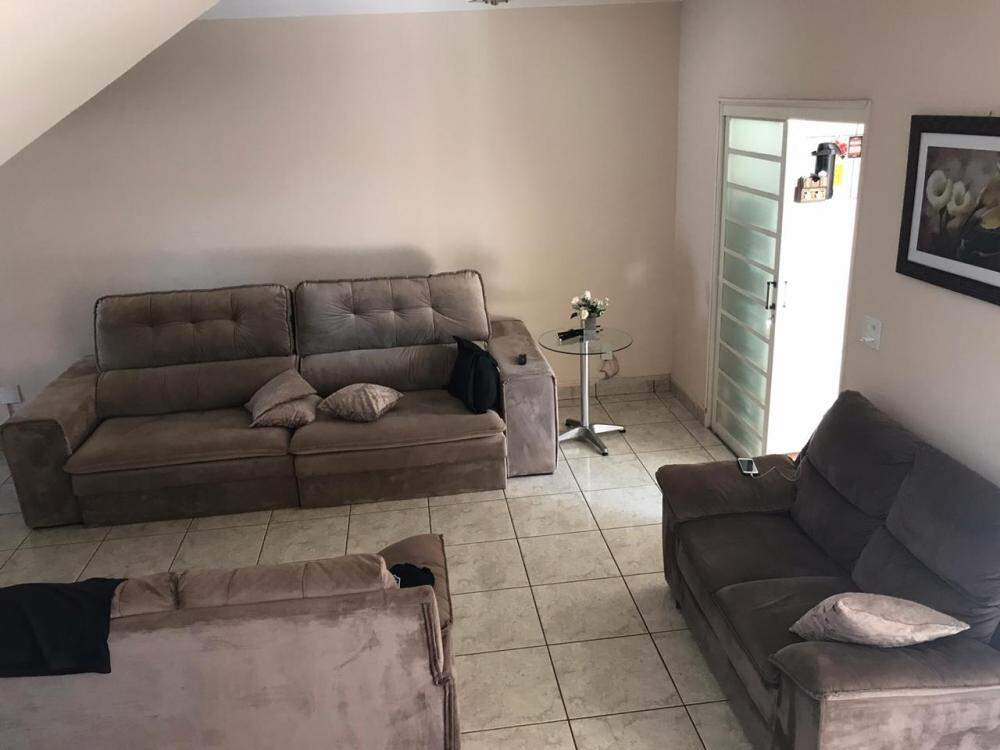 Casas para à venda no Jardim Ouro Branco na cidade de Ribeirão Preto: 