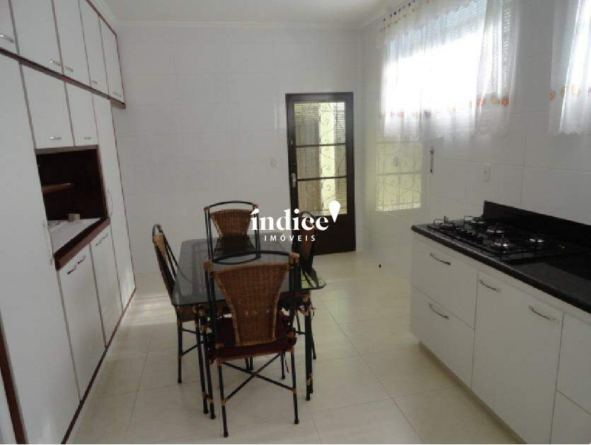 Casas para à venda no Jardim Irajá na cidade de Ribeirão Preto: 