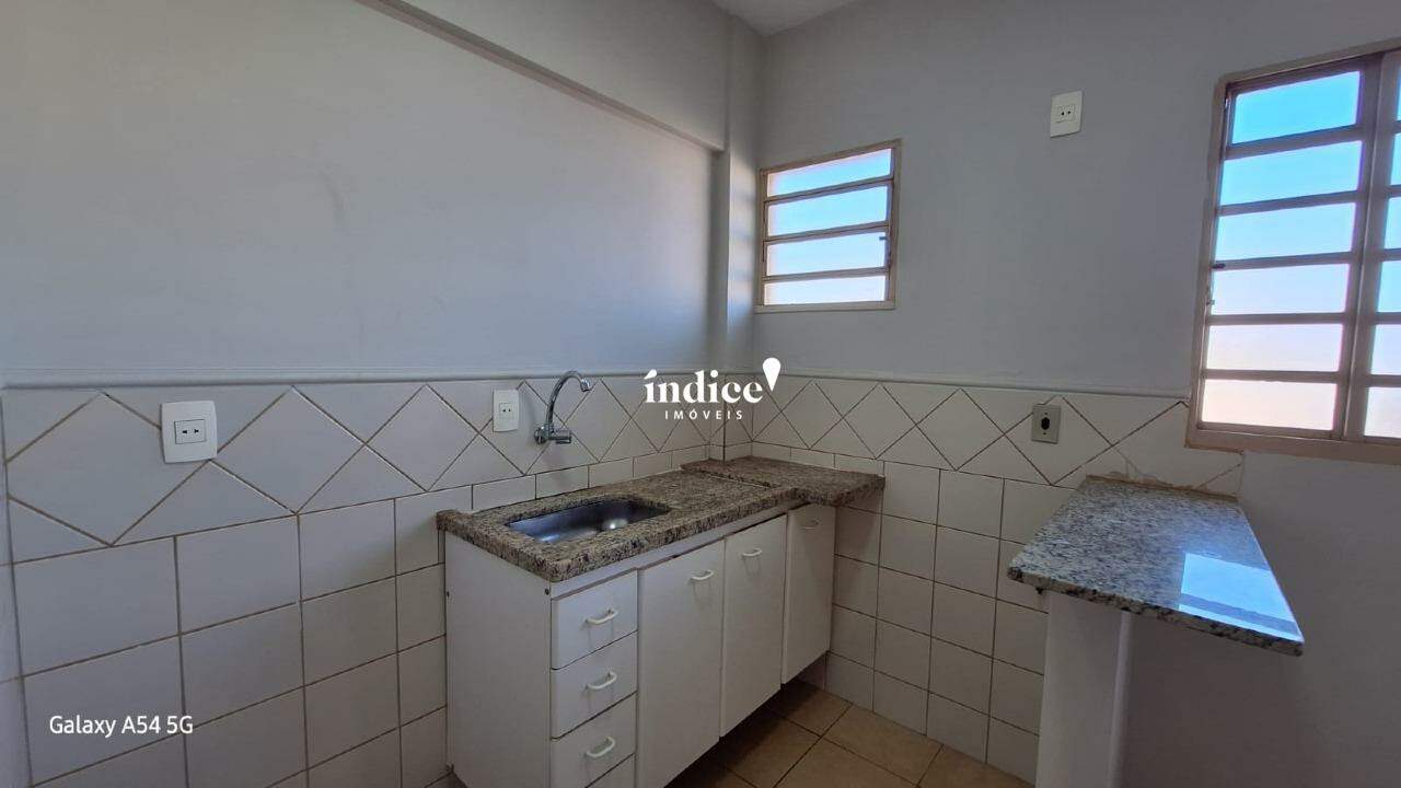 Apartamento para para aluguel no Jardim Macedo na cidade de Ribeirão Preto: