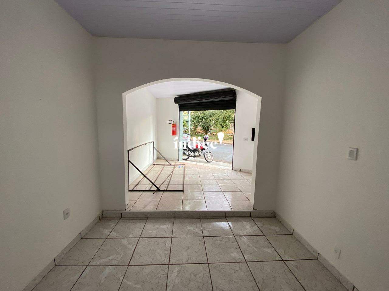 Salão Comercial para para aluguel no Vila Seixas na cidade de Ribeirão Preto: 
