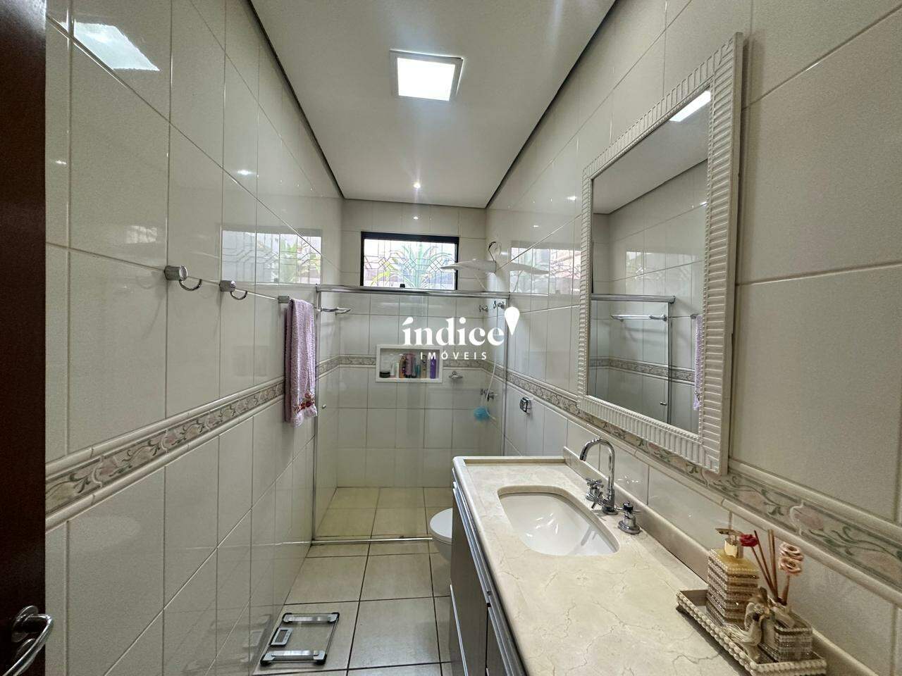 Casas para à venda no Jardim Antártica na cidade de Ribeirão Preto: 