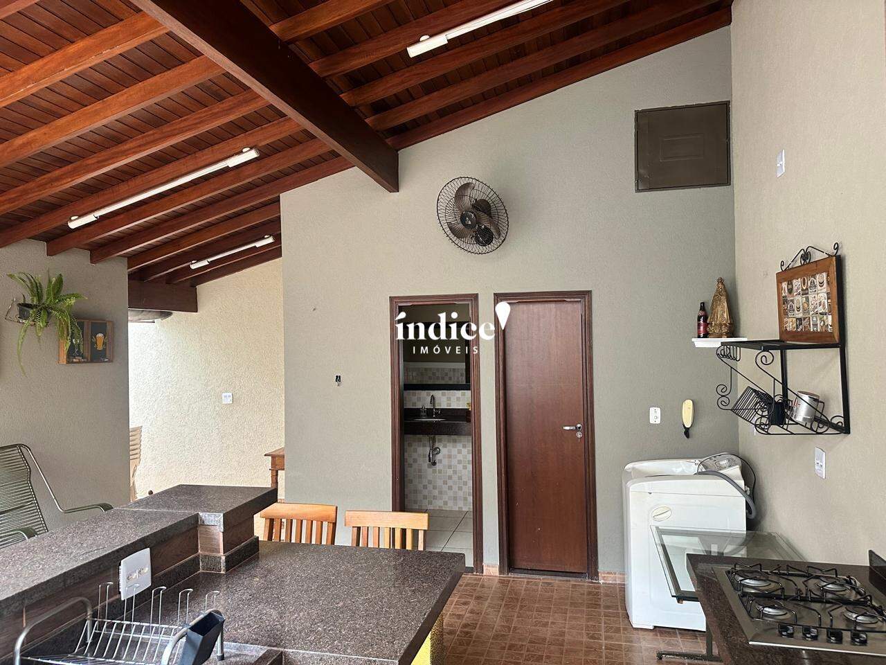 Casas para à venda no Jardim Antártica na cidade de Ribeirão Preto: 