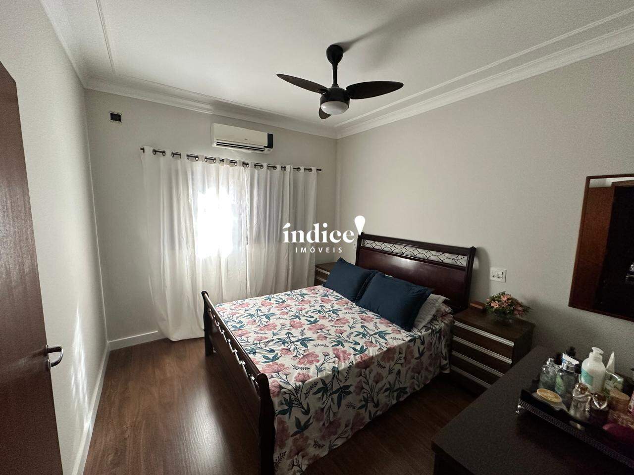 Casas para à venda no Jardim Antártica na cidade de Ribeirão Preto: 
