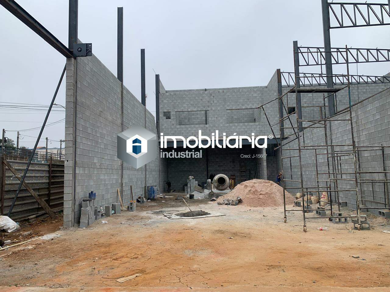 Galpão para aluguel no Vila Nova Bonsucesso: