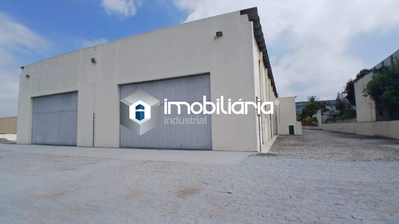 Galpão para aluguel no Centro Industrial de Arujá: