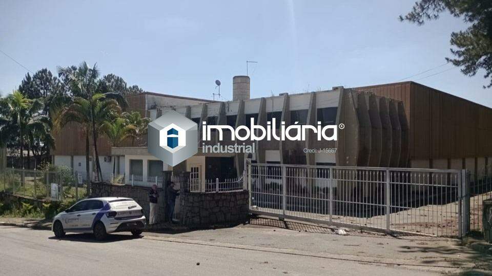 Galpão à venda no Centro Industrial de Arujá: