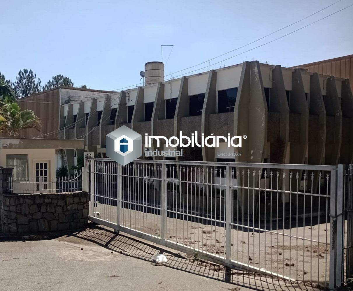 Galpão à venda no Centro Industrial de Arujá: