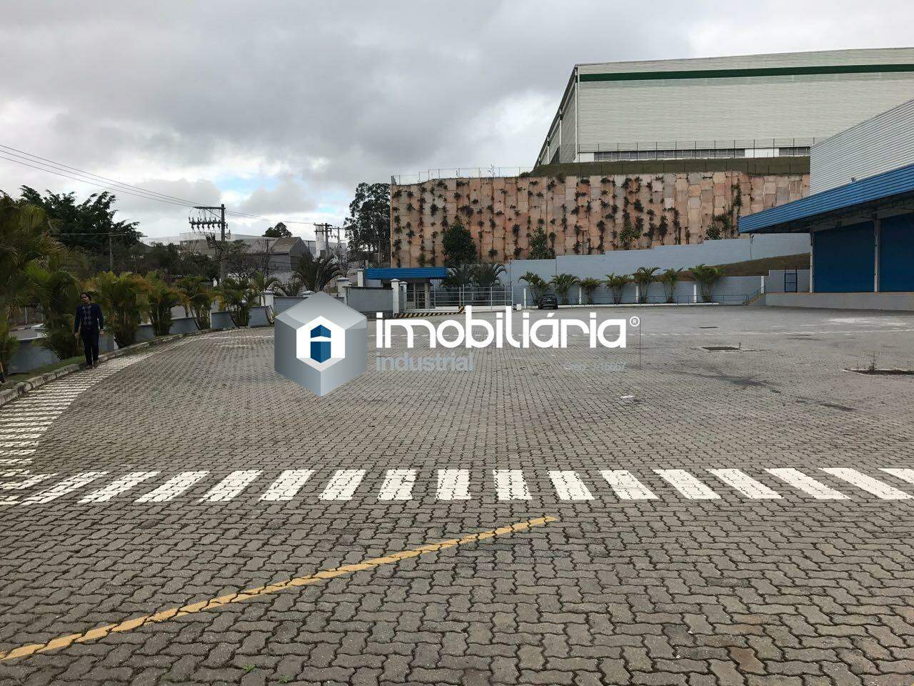 Galpão para aluguel no Cidade Aracilia: