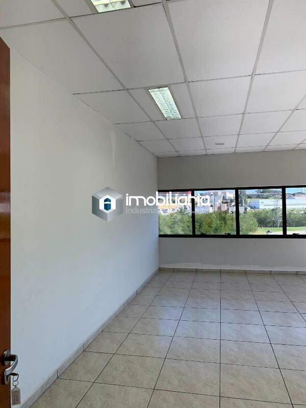 Galpão para aluguel no Água Chata: