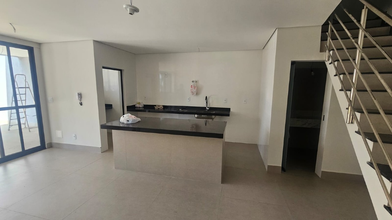 Casa à venda no Planalto: 