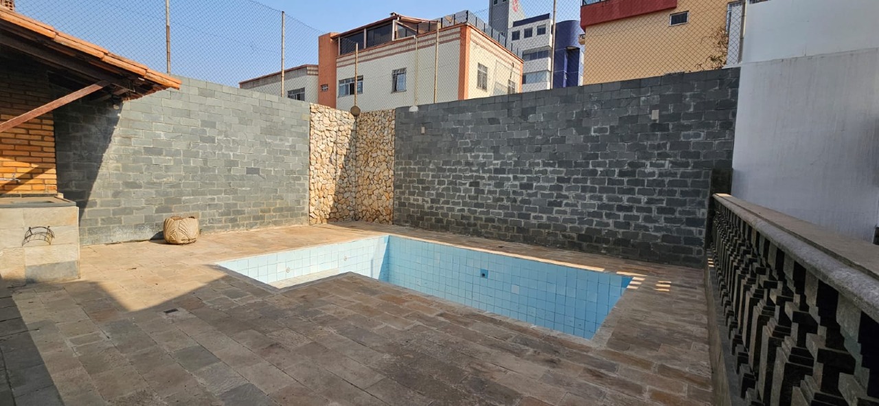 Casa à venda no Santa Cruz: 