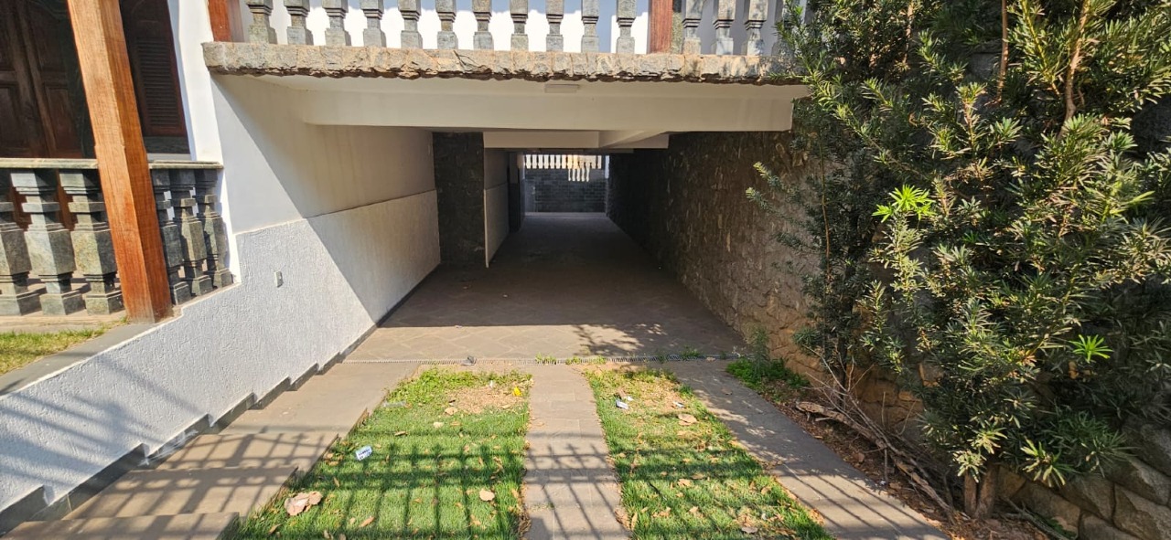 Casa para aluguel no Santa Cruz: 