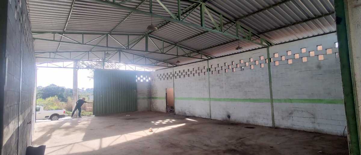 Galpão para aluguel no Florença: 