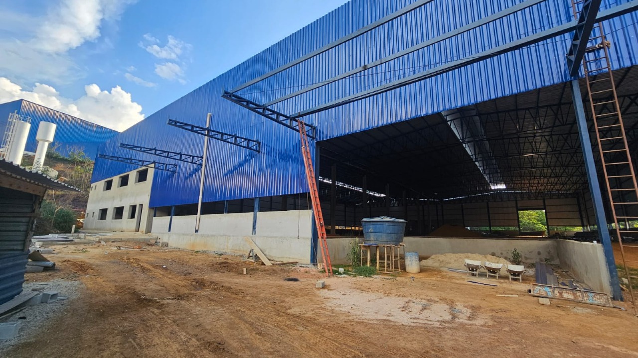 Galpão para aluguel no Perobas: 