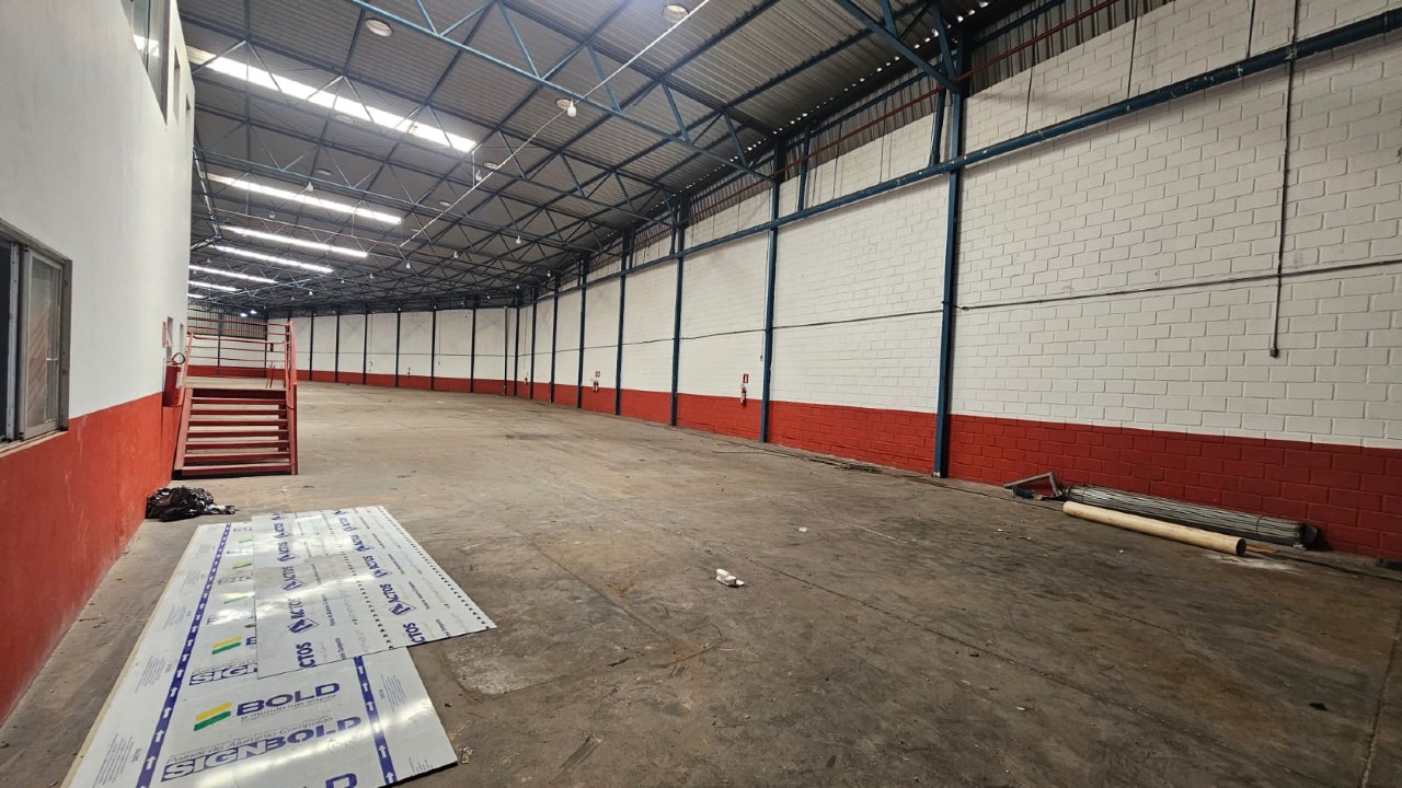 Galpão para aluguel no Do Comércio: 