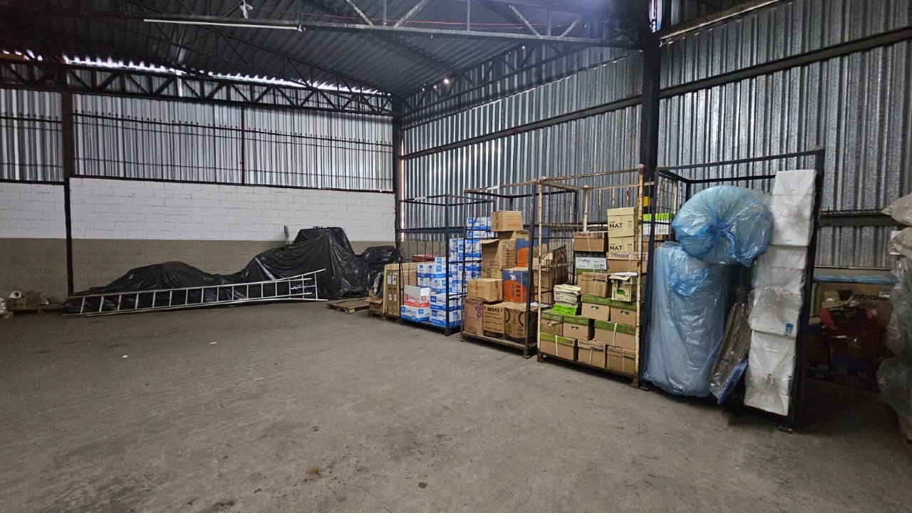 Galpão para aluguel no Itapoã: 