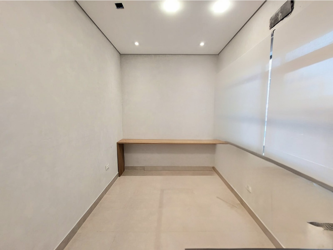 Sala para aluguel no Jardim Aviação: 