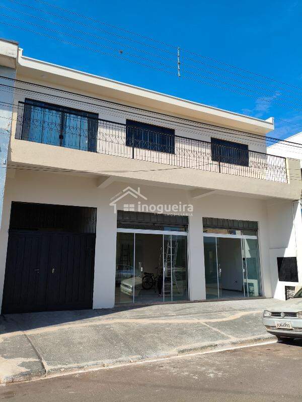 Casa para aluguel no Centro: 