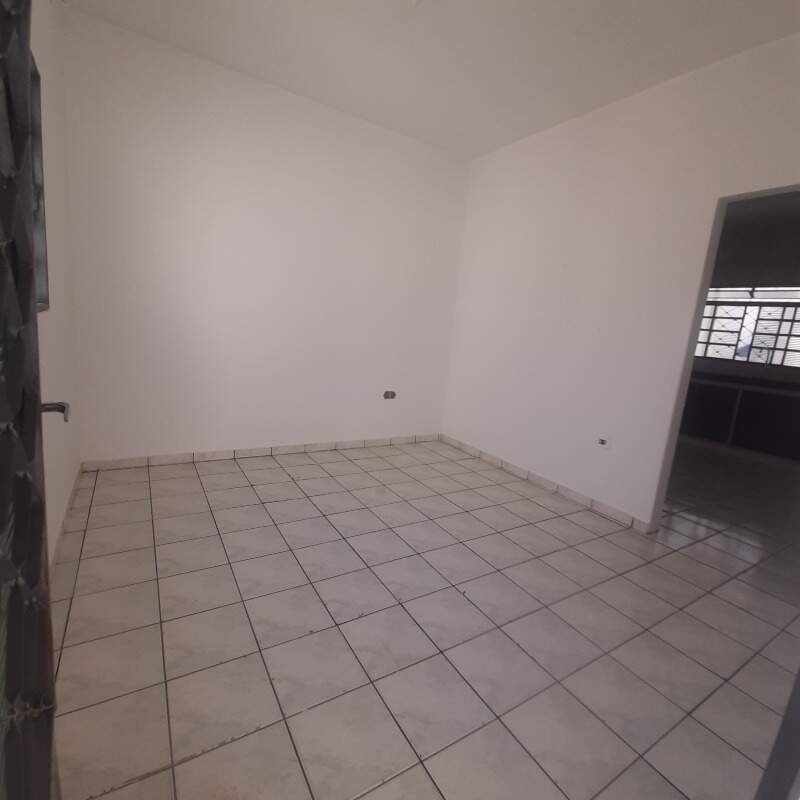 Casa para aluguel no Centro: 