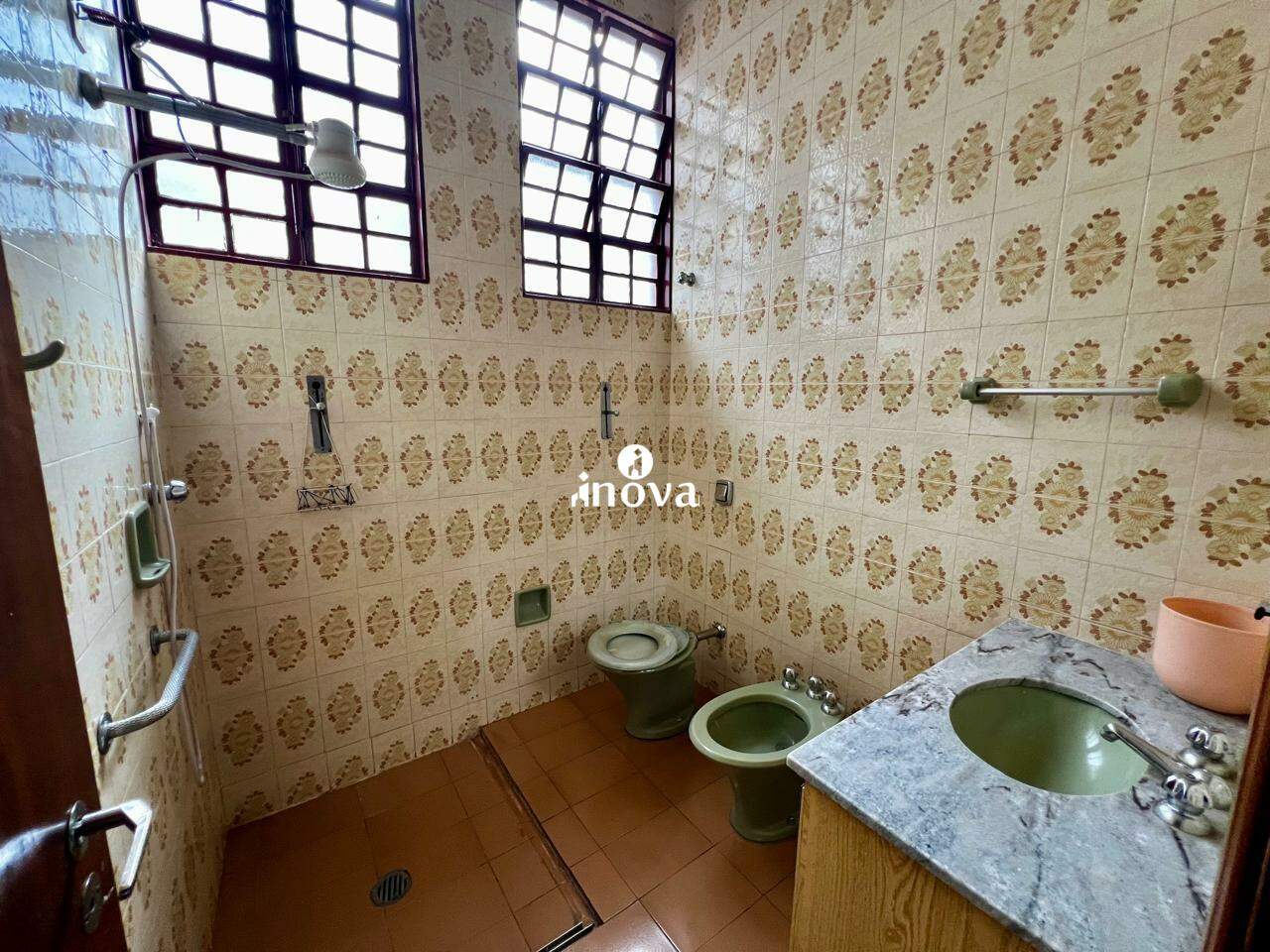Casa Comercial à venda no Centro: 