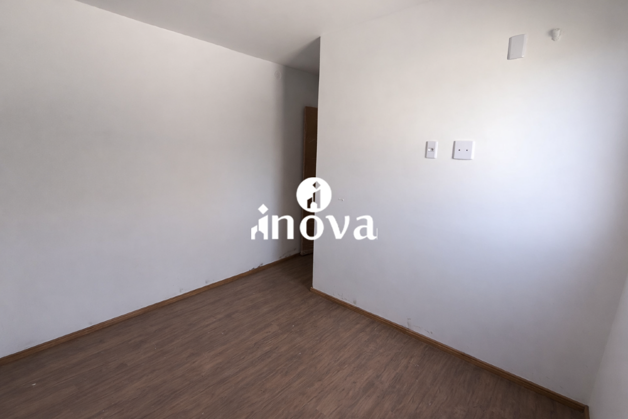 Apartamento para aluguel no Jardim do Lago: 