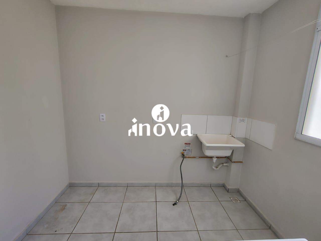 Apartamento para aluguel no Manoel Mendes: 