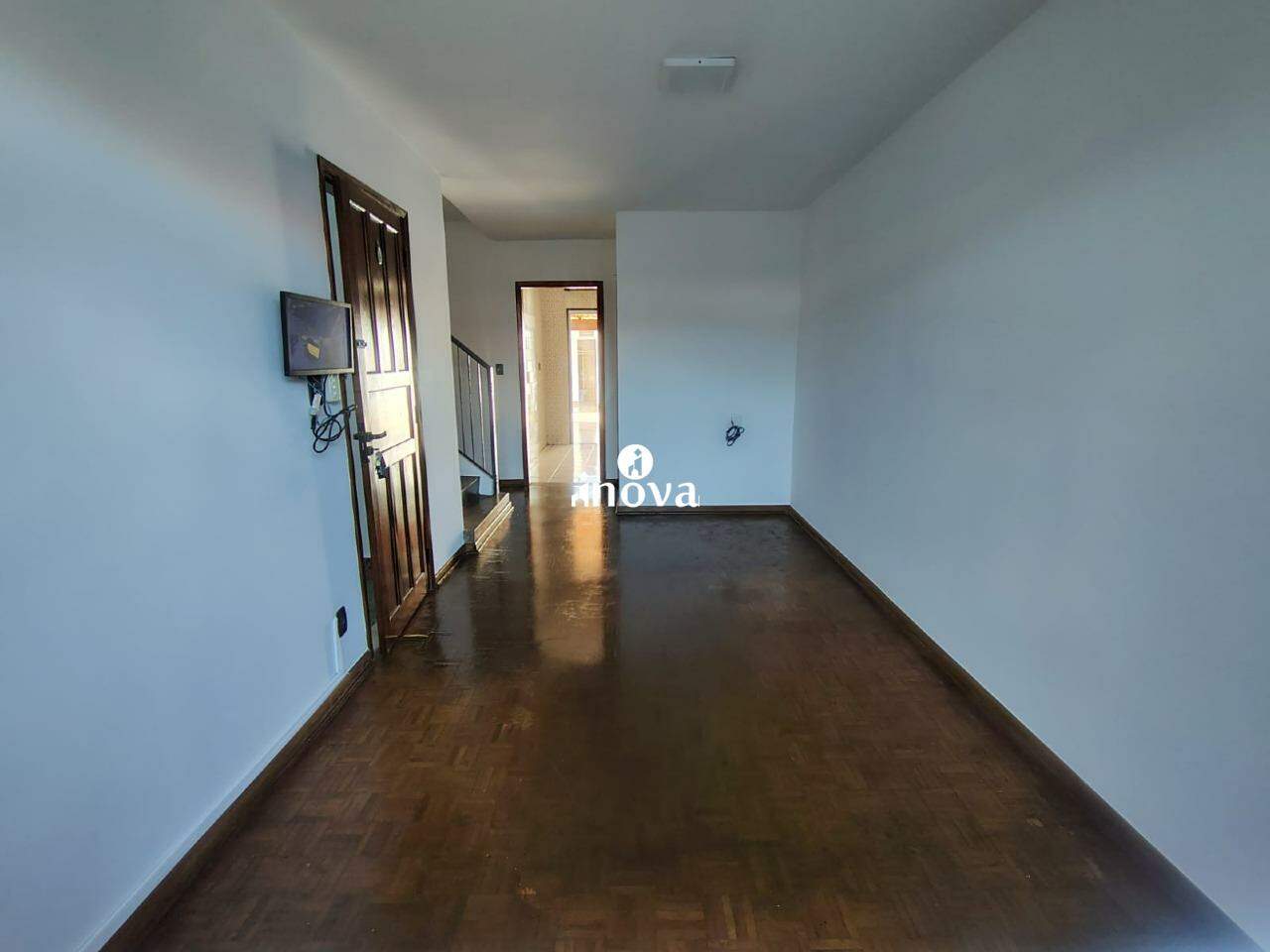 Casa para aluguel no Santa Marta: 
